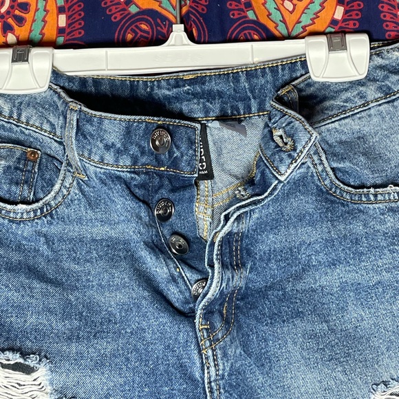Button Fly Distressed Denim Shorts - Picture 3 of 4
